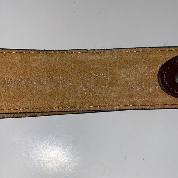 Men's Genuine Leather Belt Embossed Eagle USA Patriotic Logo Brown Large 42" - Picture 6 of 7